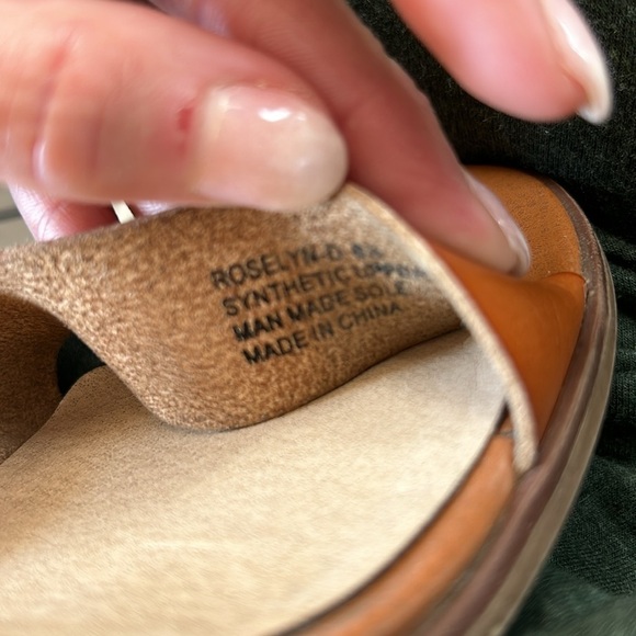 ROCK & CANDY | shoes size 8.5 brown sandals heels wedges - Picture 10 of 11